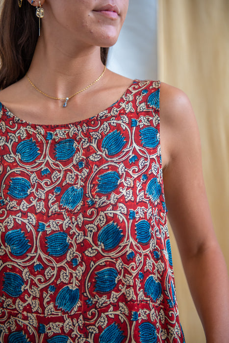 Silk Modal Shift - Red Indigo Floral