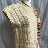 Crop Half Motif Vest