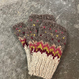 Motif Mitts